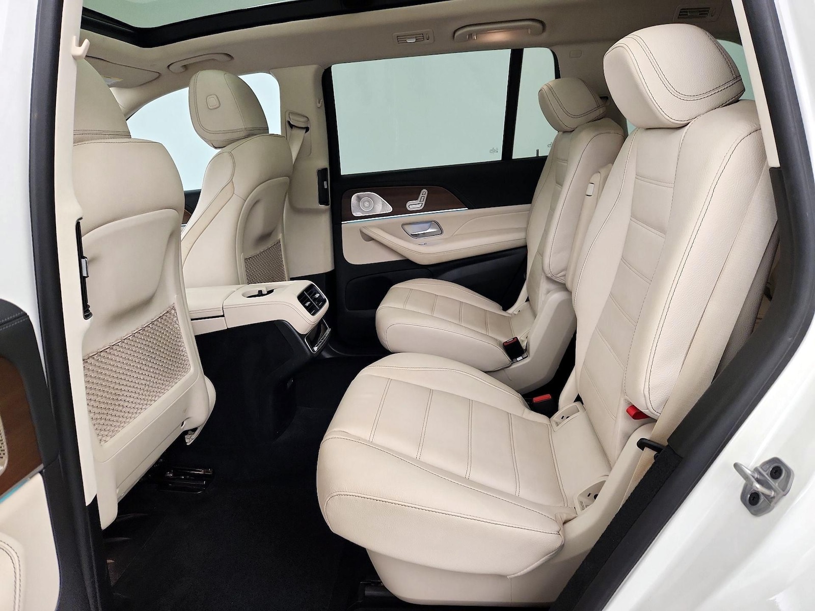 Rear Air Conditioning