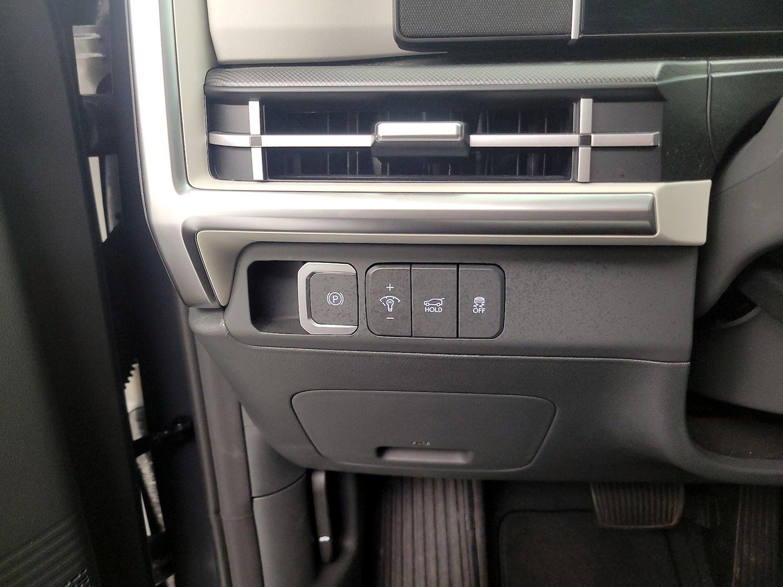 2025 Hyundai Santa Fe SEL - Photo 14