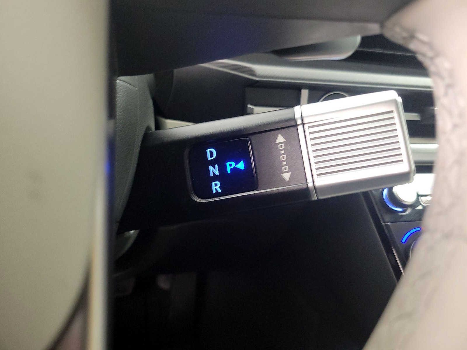 2025 Hyundai Santa Fe SEL - Photo 18