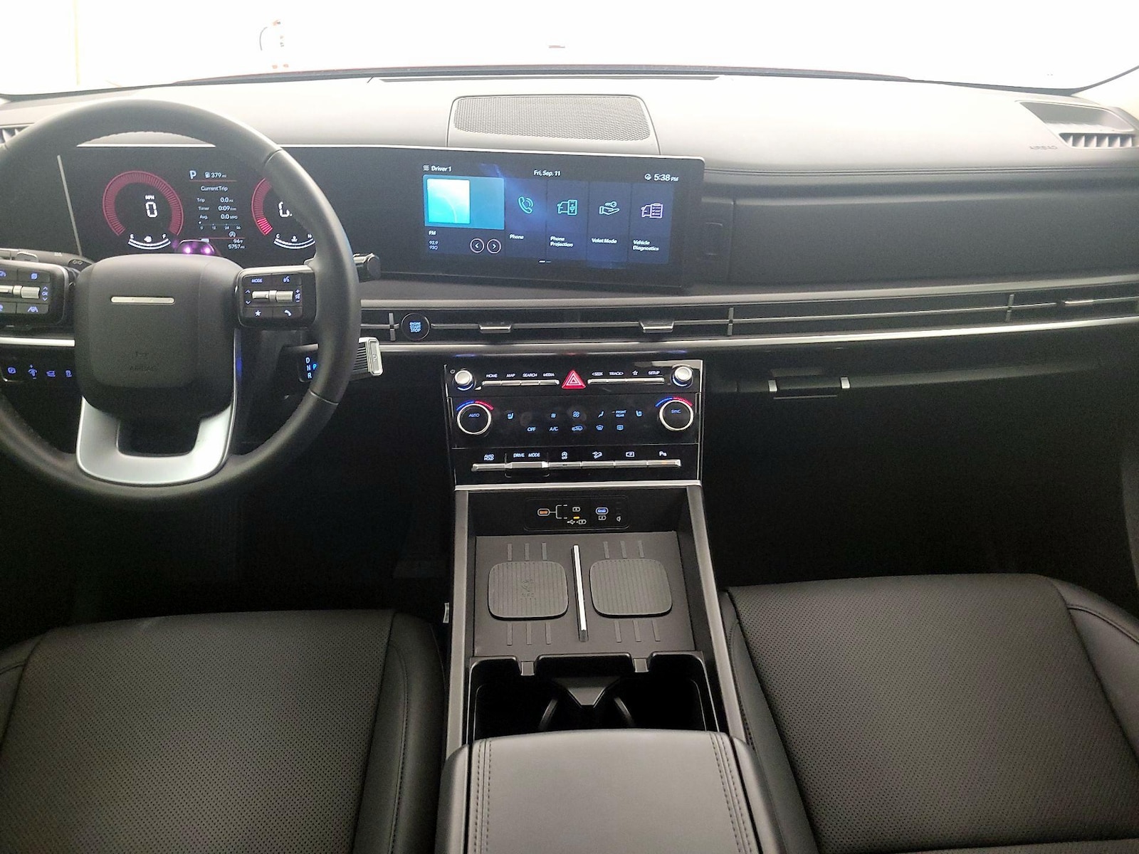 2025 Hyundai Santa Fe SEL - Photo 10