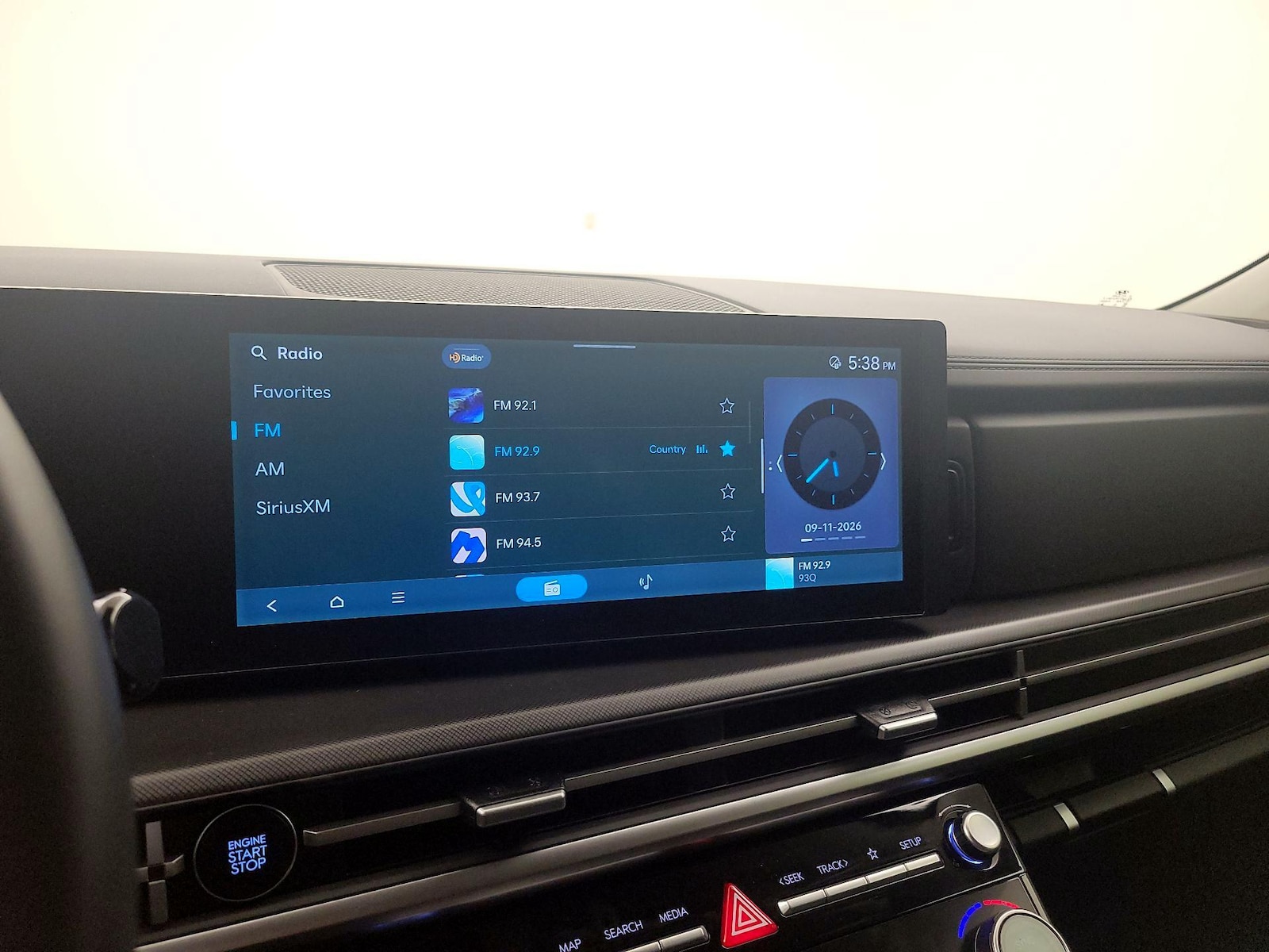 2025 Hyundai Santa Fe SEL - Photo 16