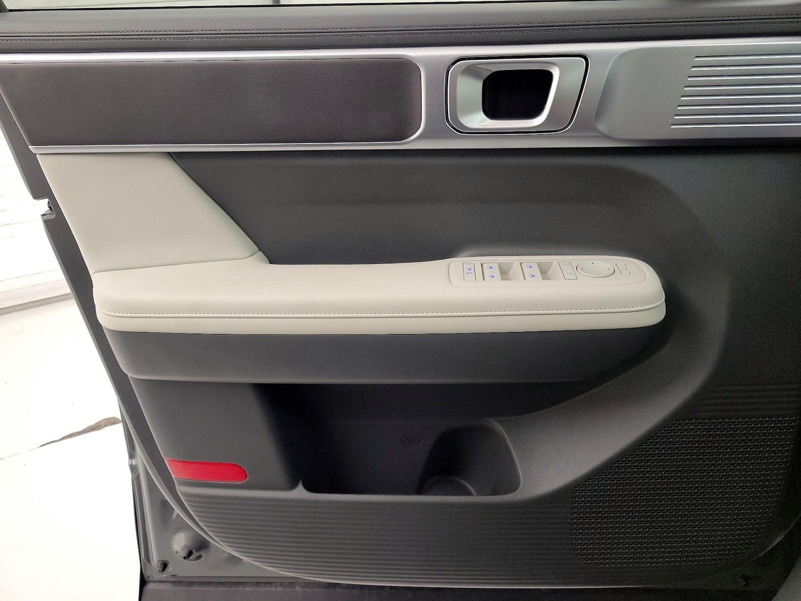 2025 Hyundai Santa Fe SEL - Photo 13