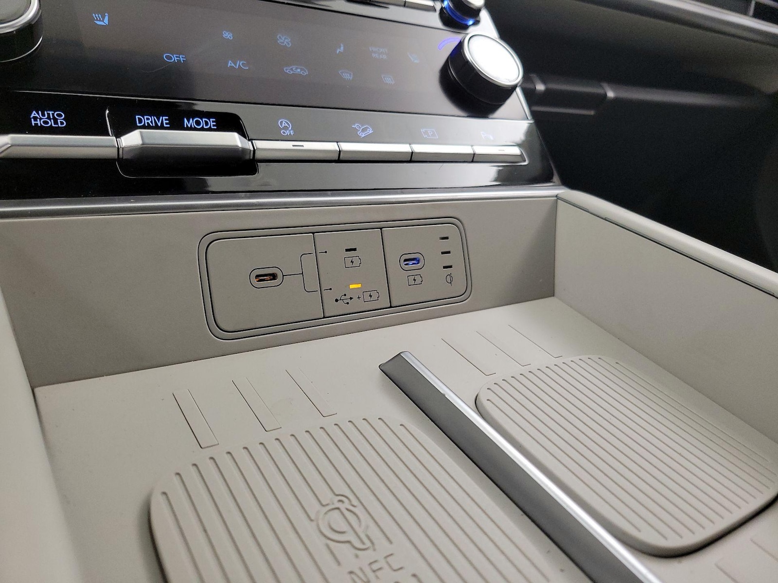 2025 Hyundai Santa Fe SEL - Photo 19