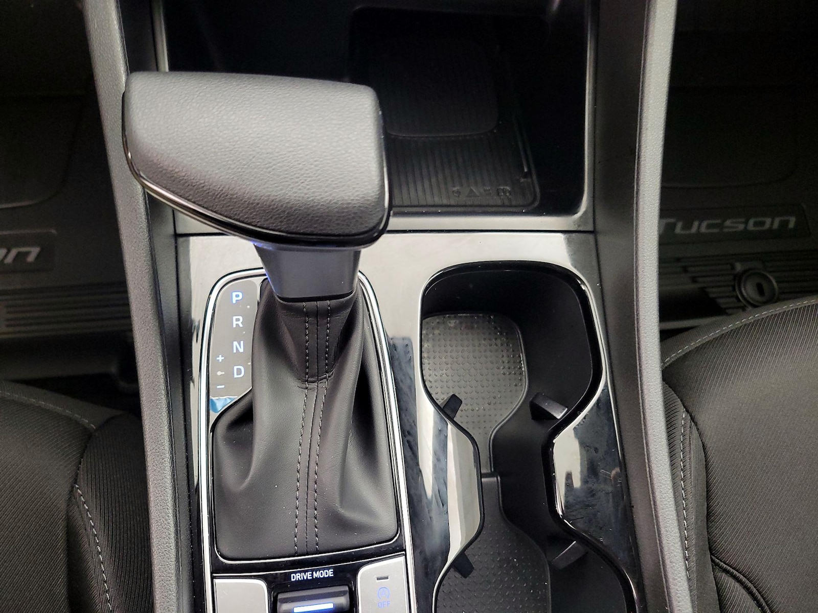 2025 Hyundai Tucson SEL - Photo 18