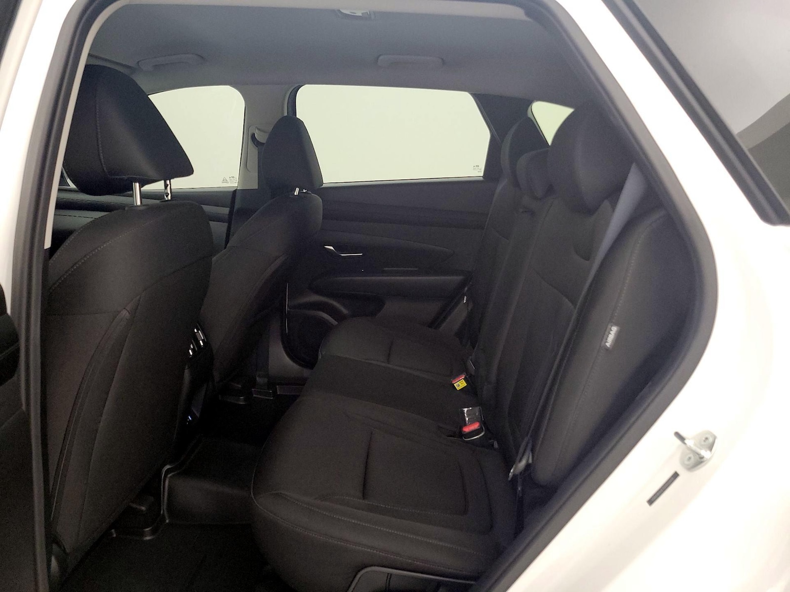 2025 Hyundai Tucson SEL - Photo 20