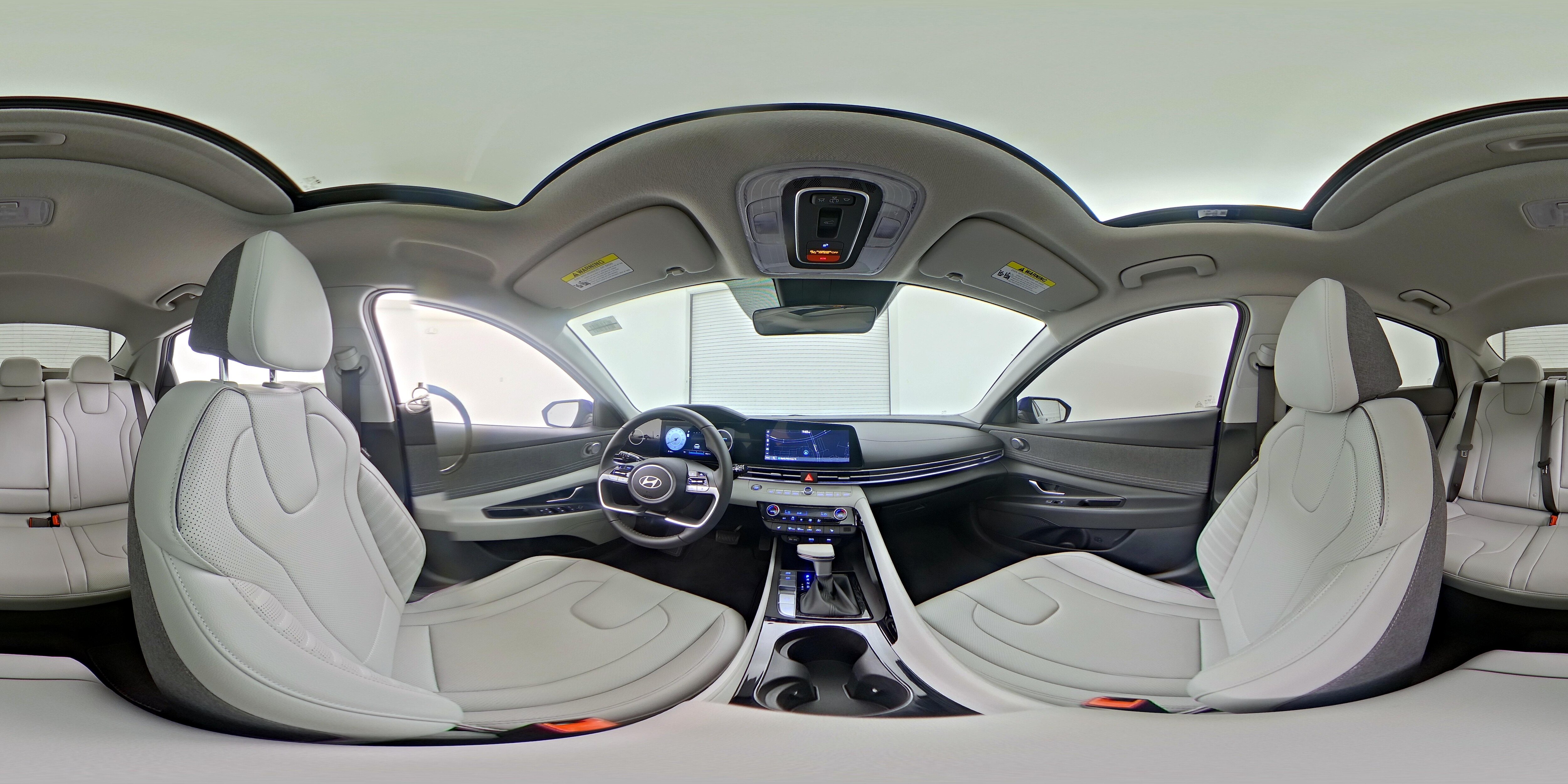 2025 Hyundai Elantra Limited - Photo 25