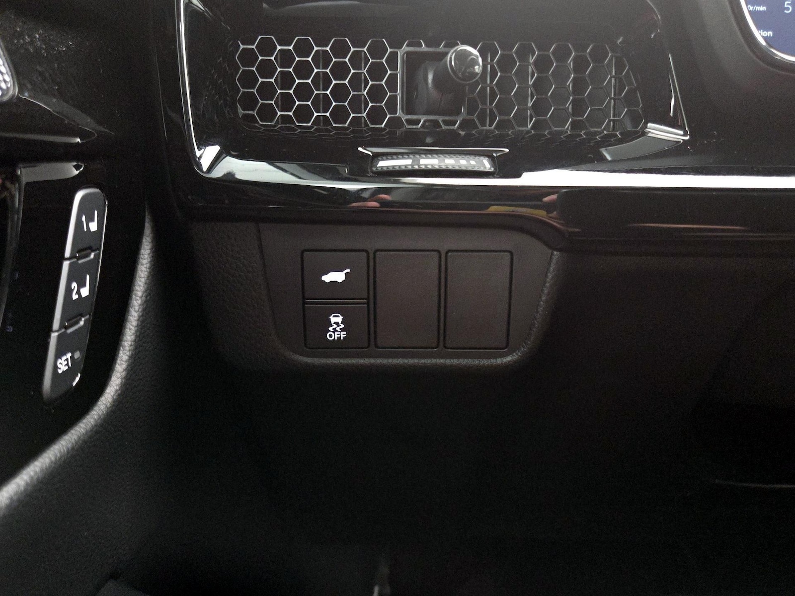2024 Honda CR-V EX-L - Photo 14