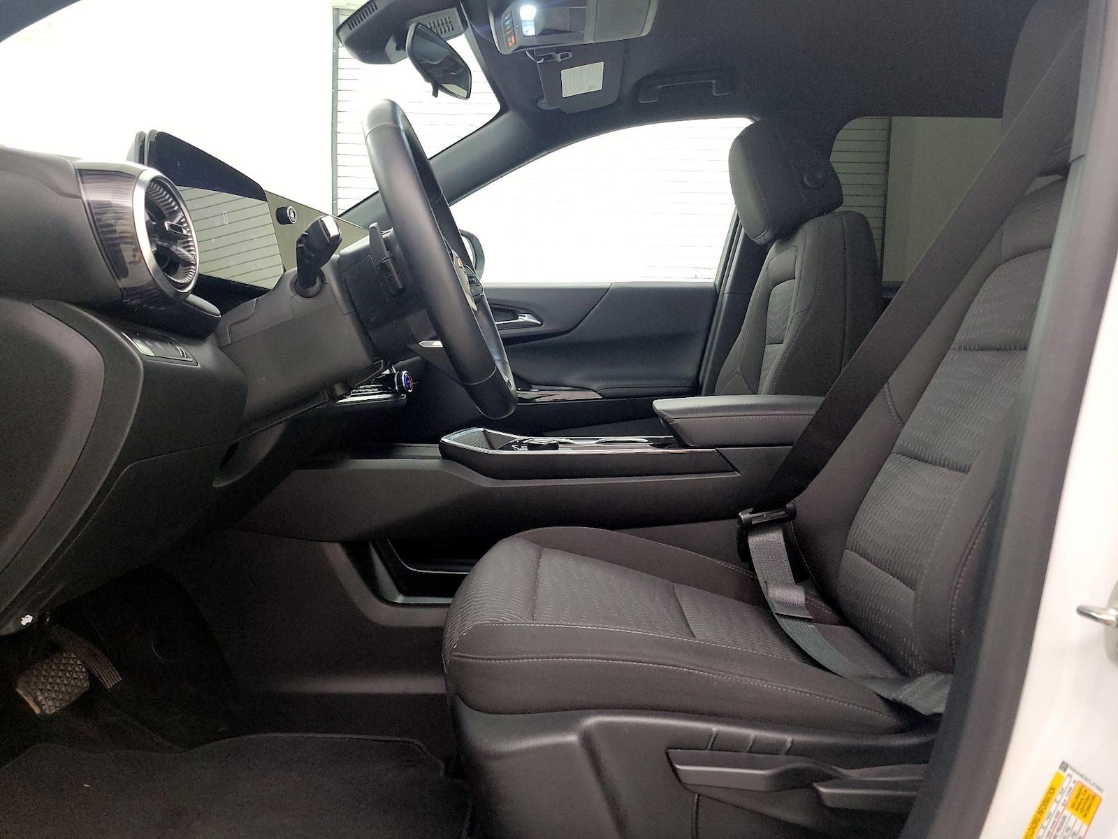 2026 Chevrolet Equinox LT - Photo 12