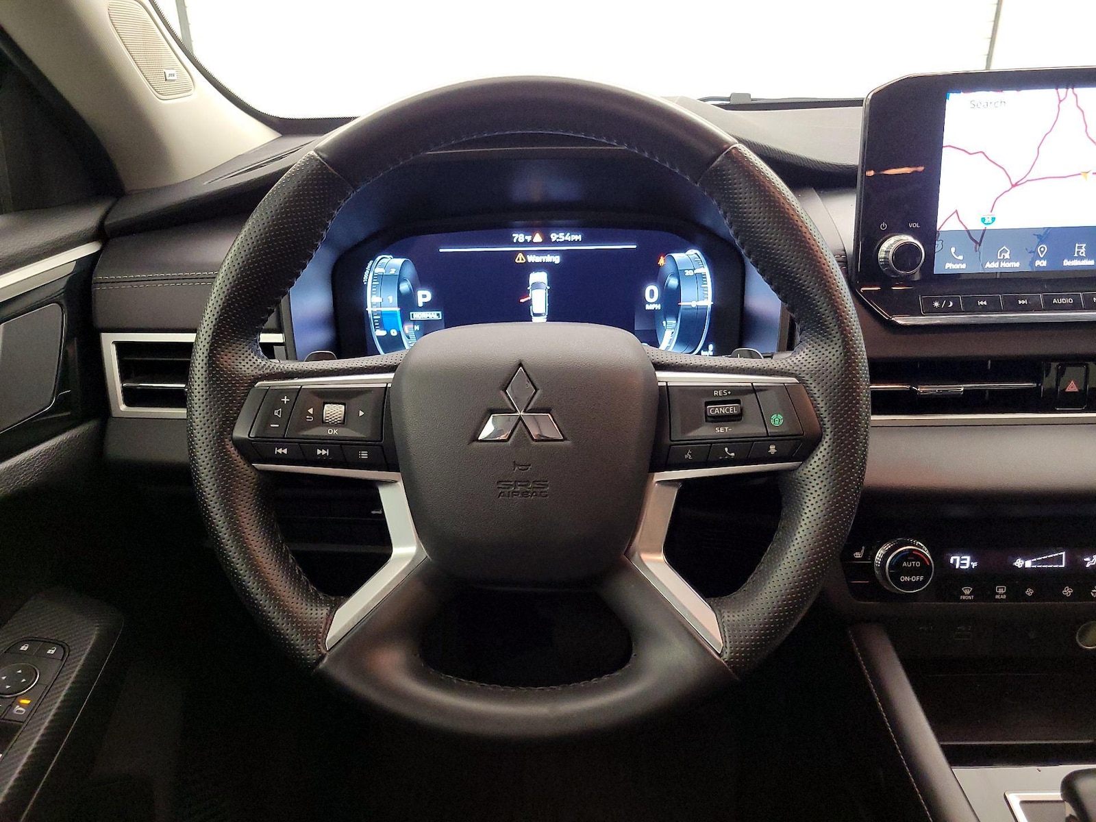 2024 Mitsubishi Outlander SE - Photo 11