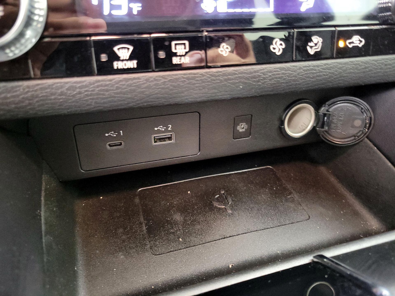 2024 Mitsubishi Outlander SE - Photo 19