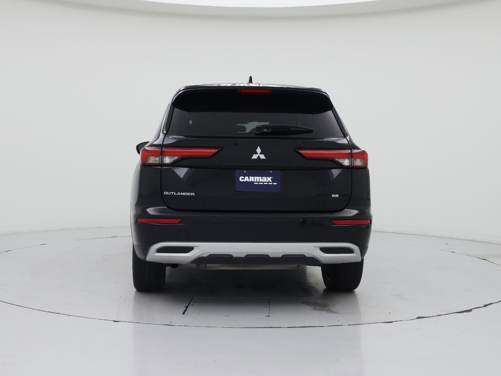 2024 Mitsubishi Outlander SE - Photo 7