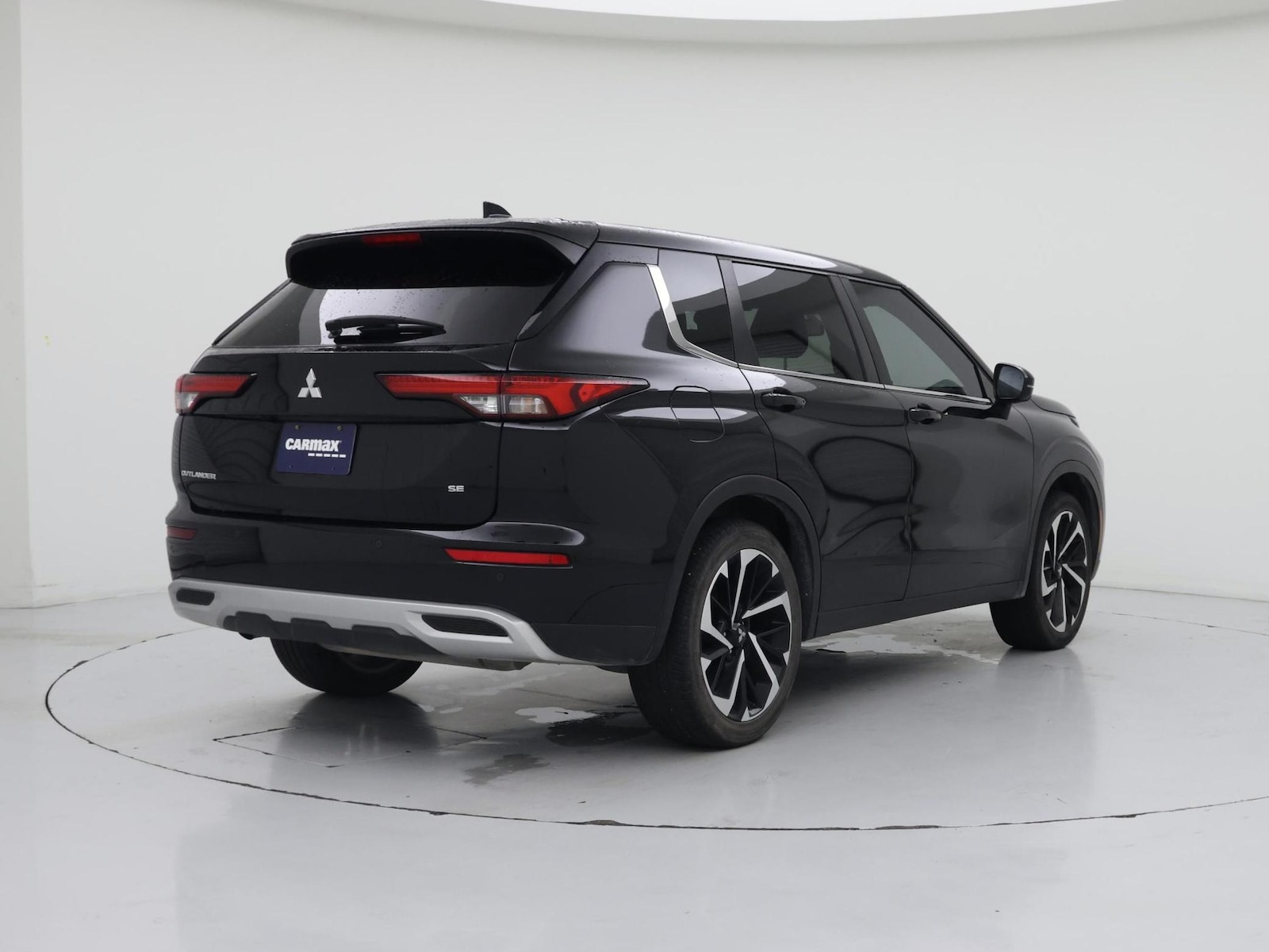 2024 Mitsubishi Outlander SE - Photo 9