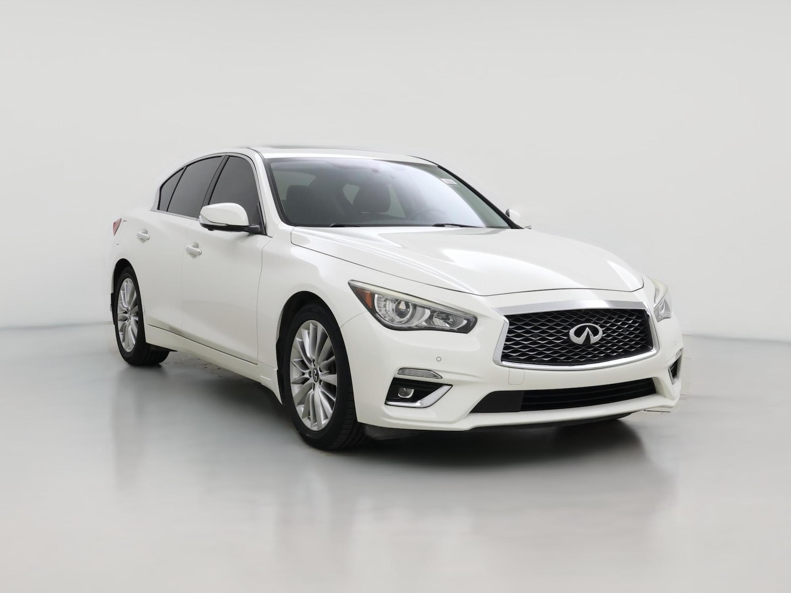 2021 INFINITI Q50 LUXE