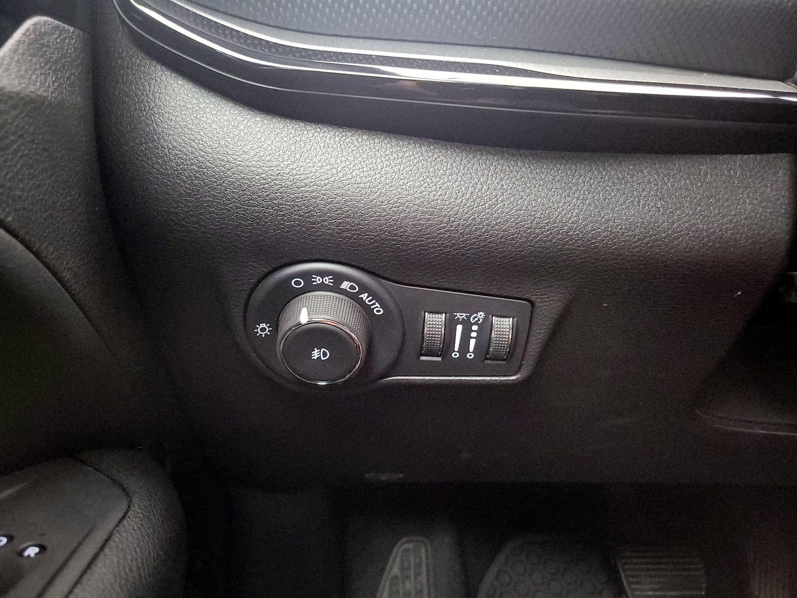 2025 Jeep Compass Trailhawk - Photo 14