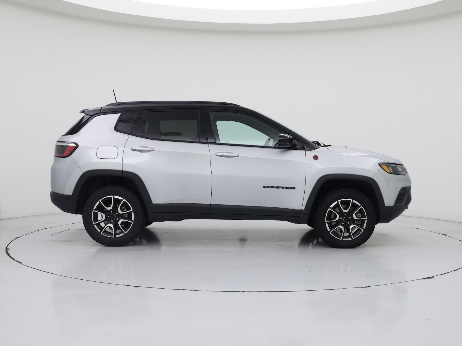 2025 Jeep Compass Trailhawk - Photo 8