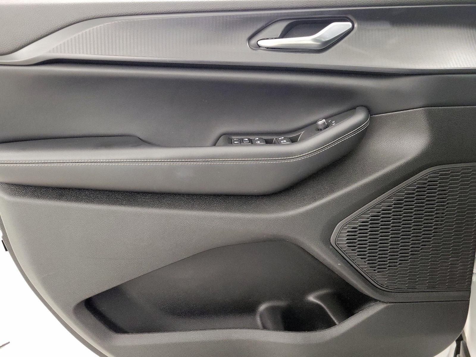 2024 Jeep Grand Cherokee L Altitude - Photo 13