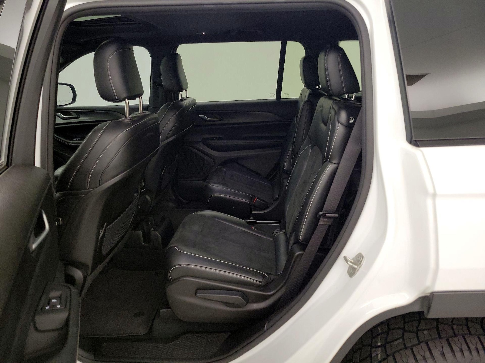 2024 Jeep Grand Cherokee L Altitude - Photo 21