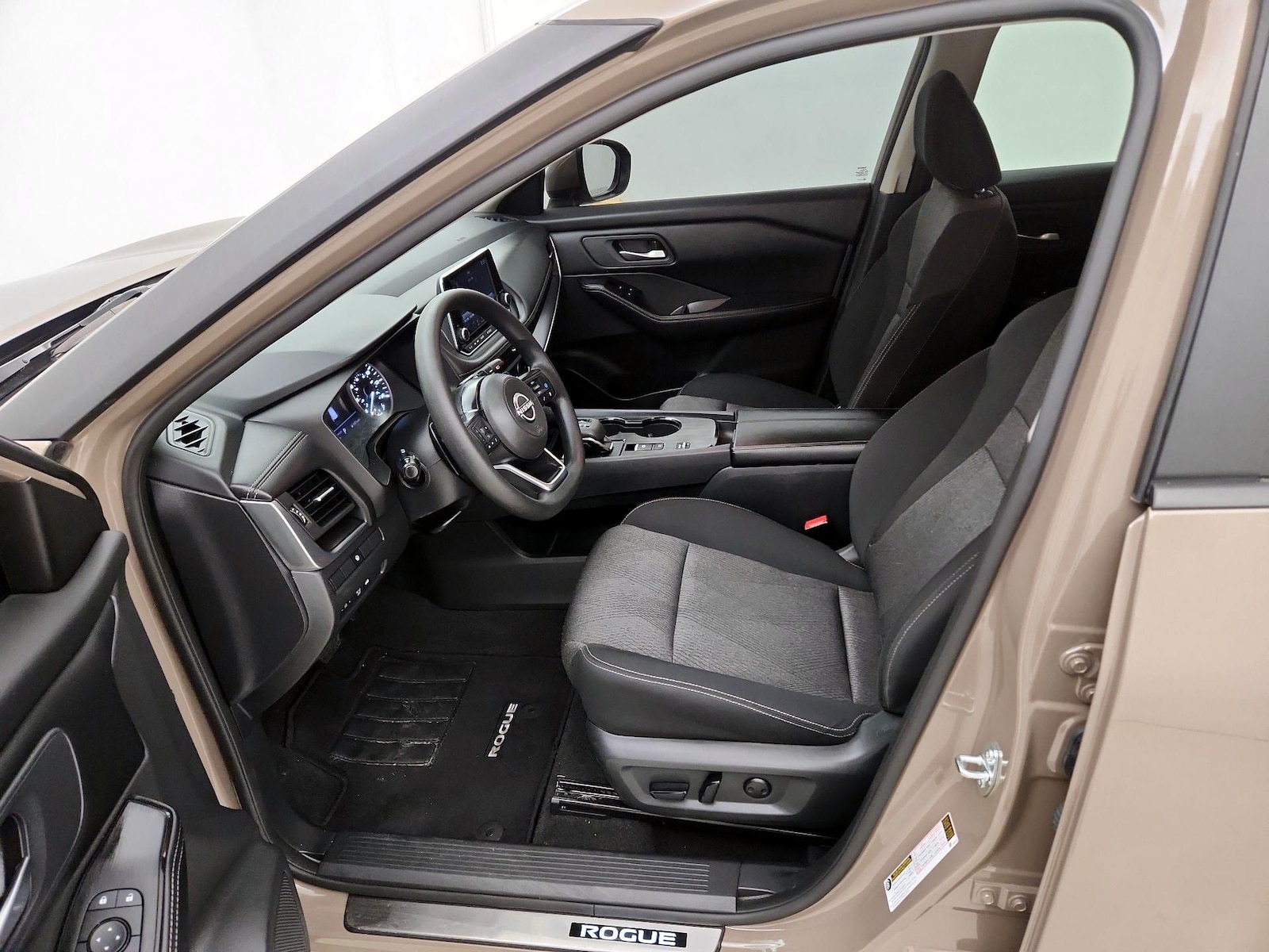 Power Seat(s) & Side Airbags