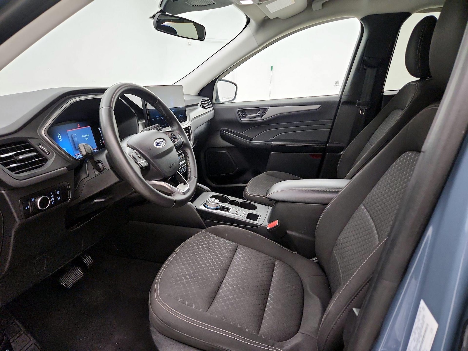 Power Seat(s) & Side Airbags