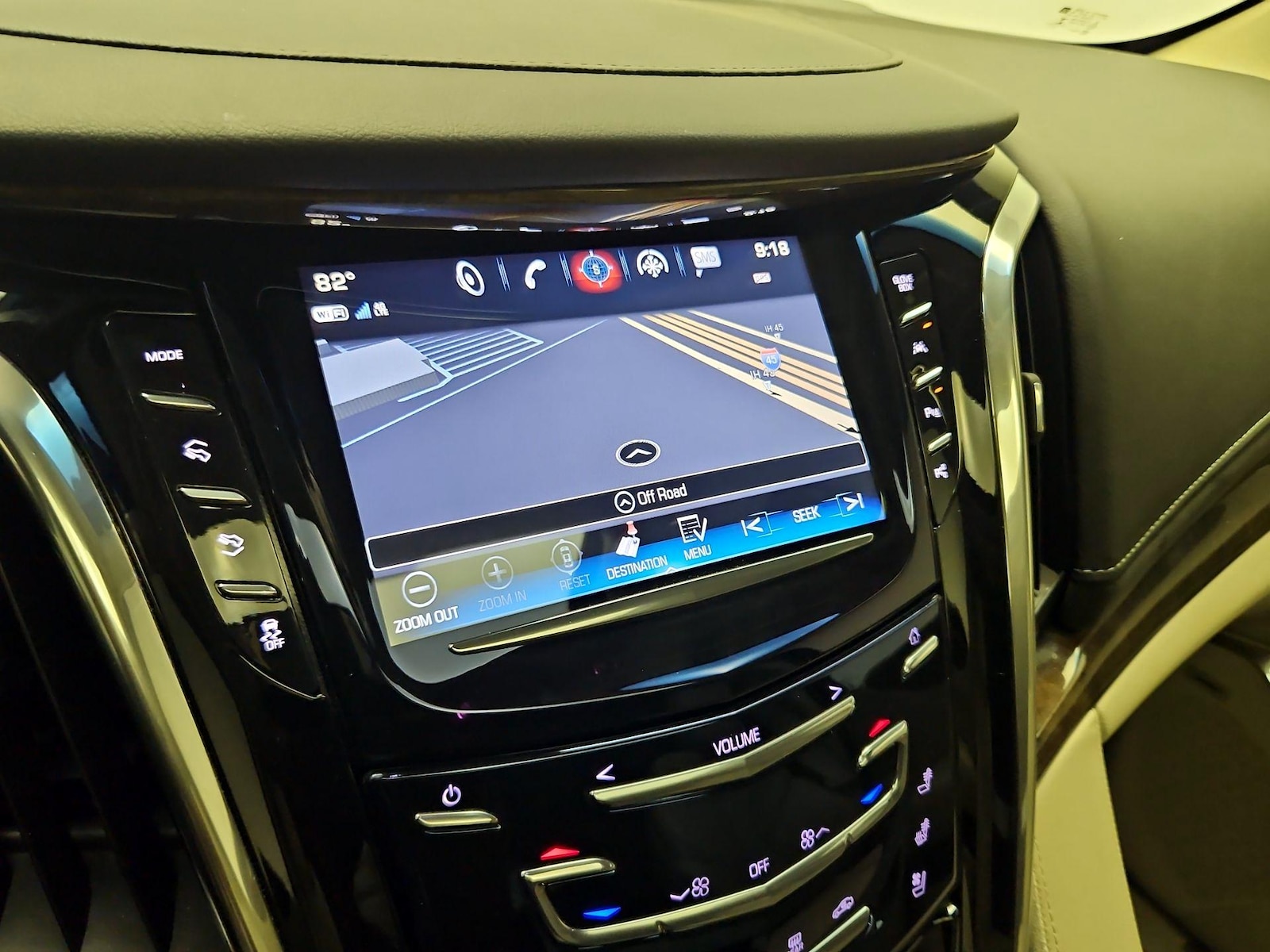2018 Cadillac Escalade Premium Luxury - Photo 15