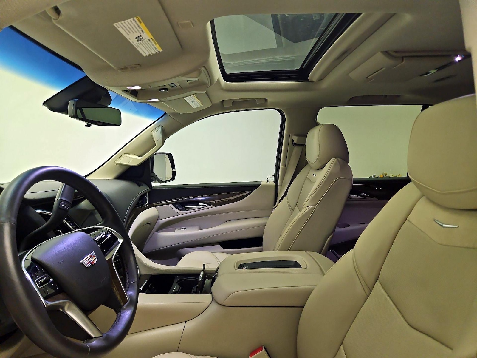 2018 Cadillac Escalade Premium Luxury - Photo 21