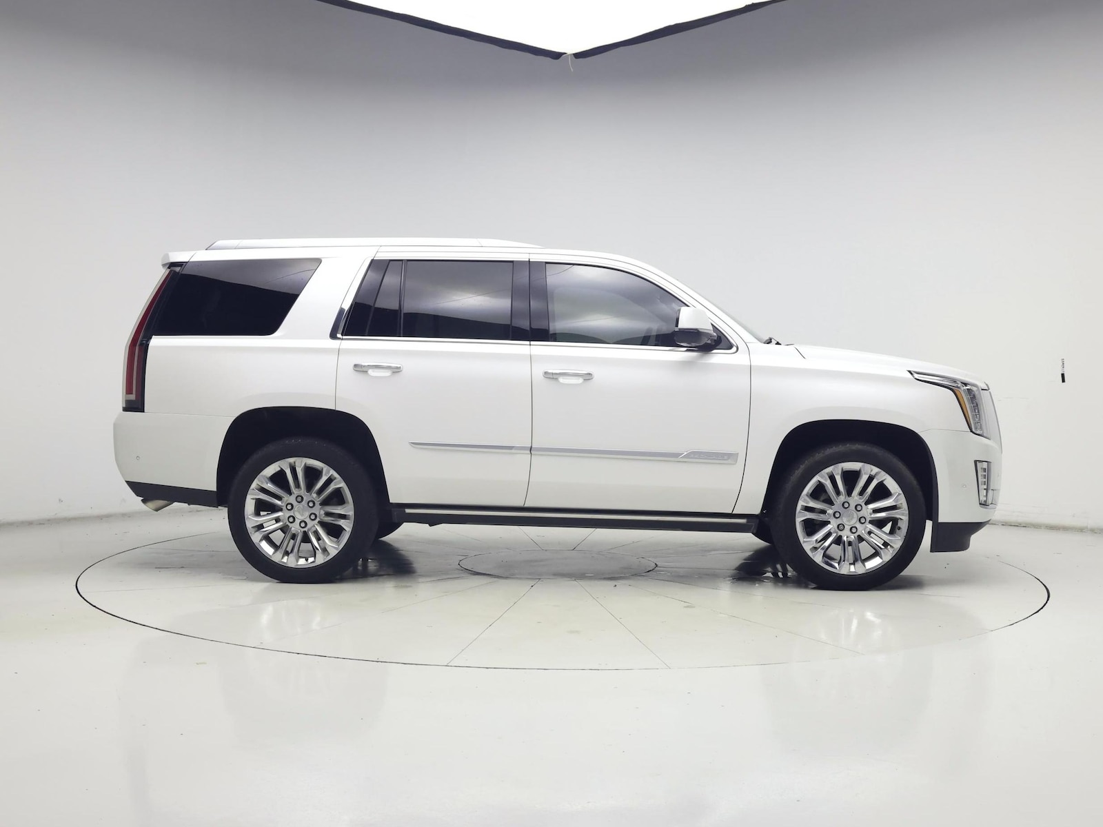 2018 Cadillac Escalade Premium Luxury - Photo 8