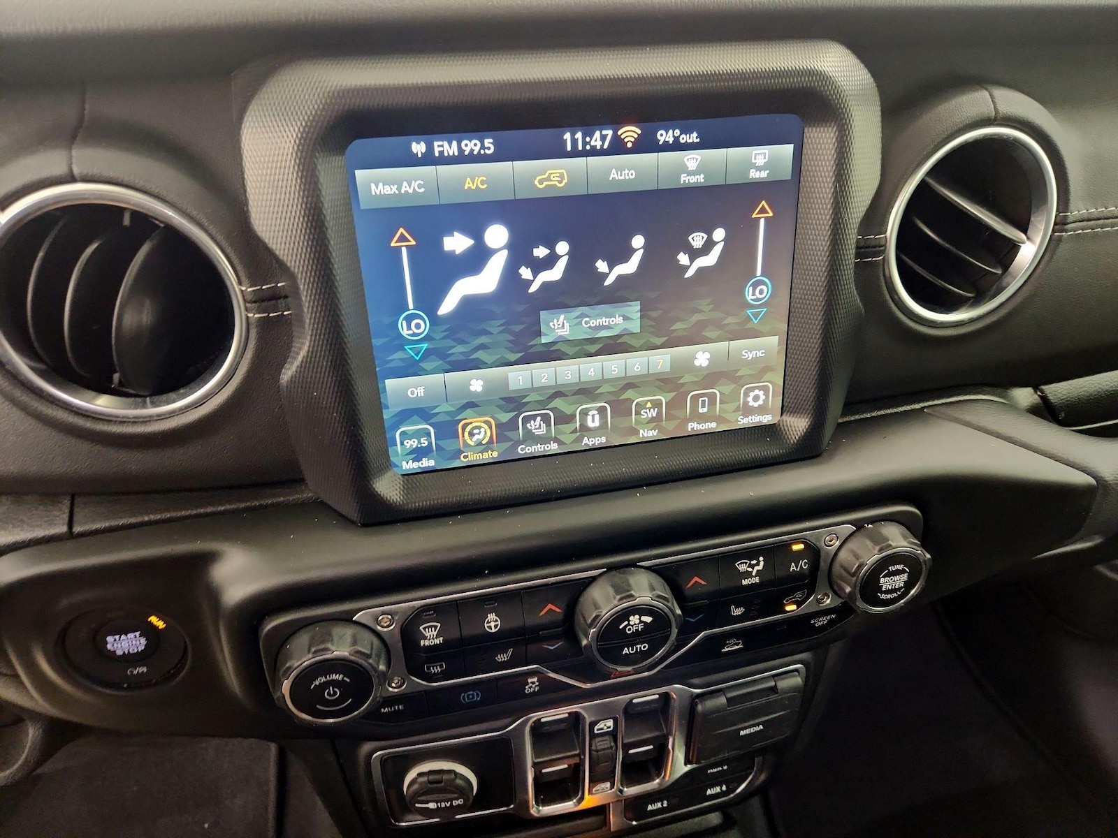 Photo 18