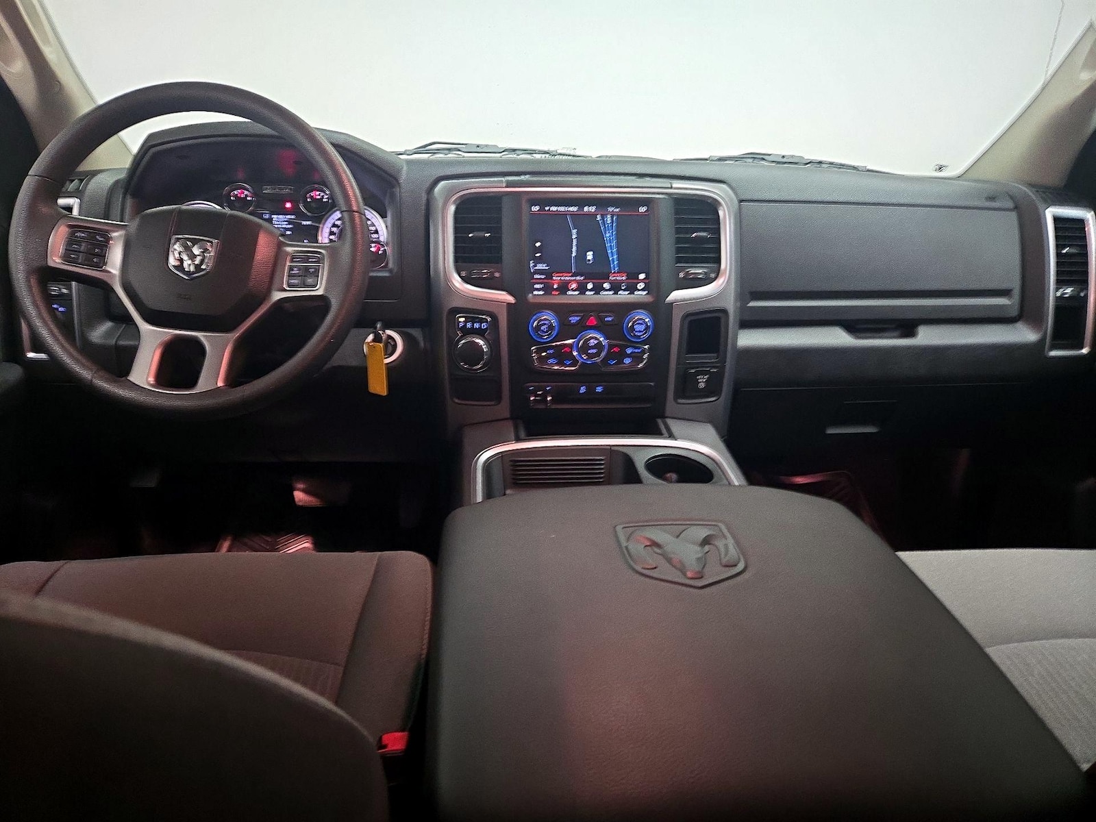 Apple CarPlay® & Android Auto™