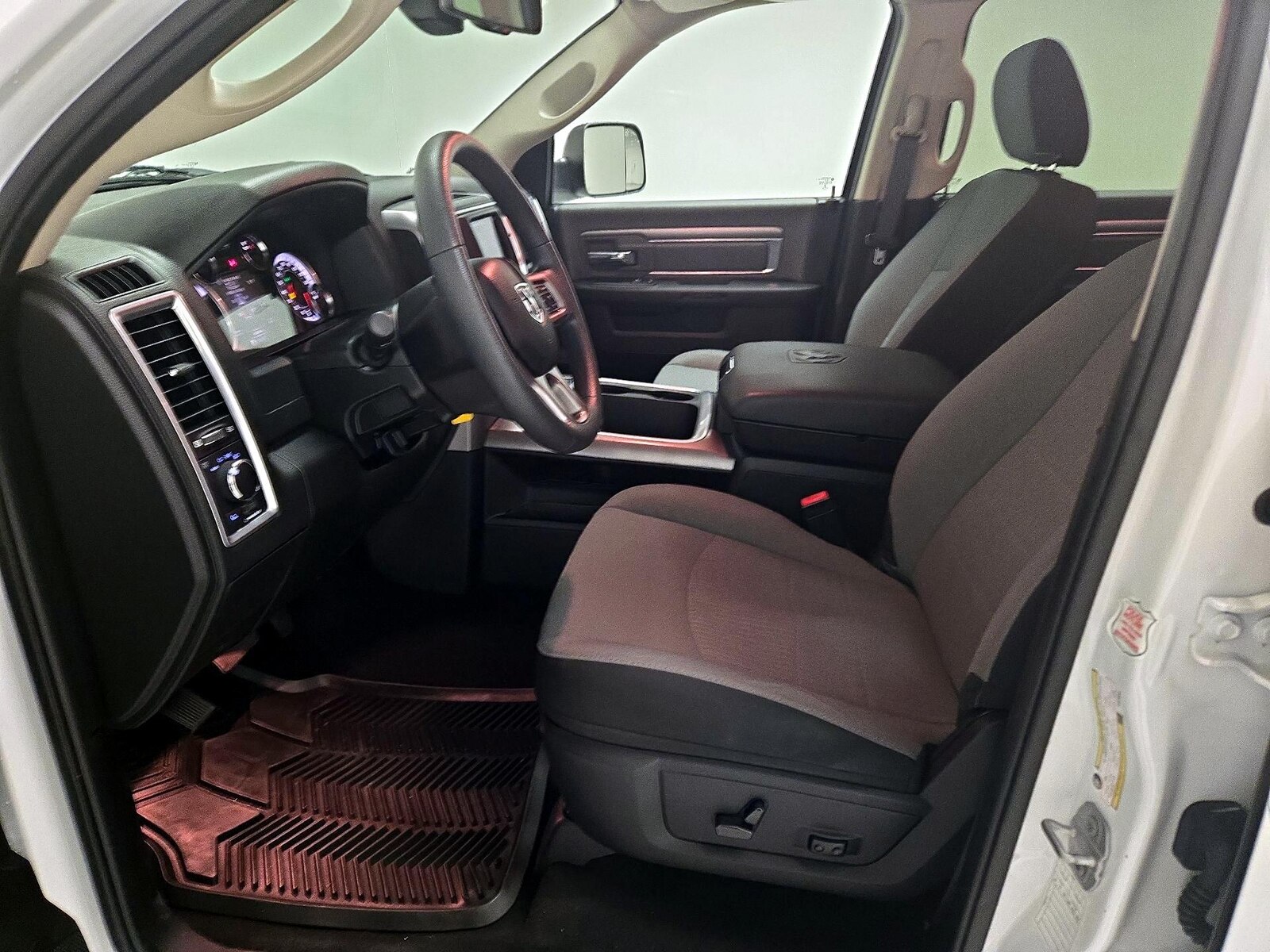 Power Seat(s) & Side Airbags