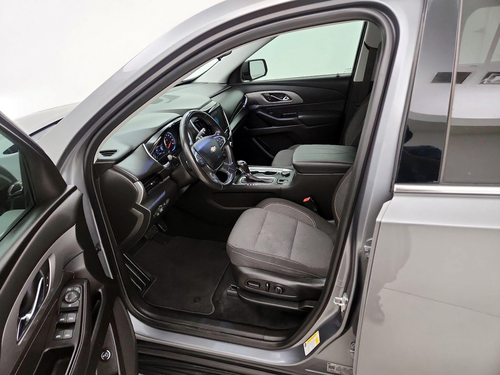 2019 Chevrolet Traverse 1LT - Photo 12