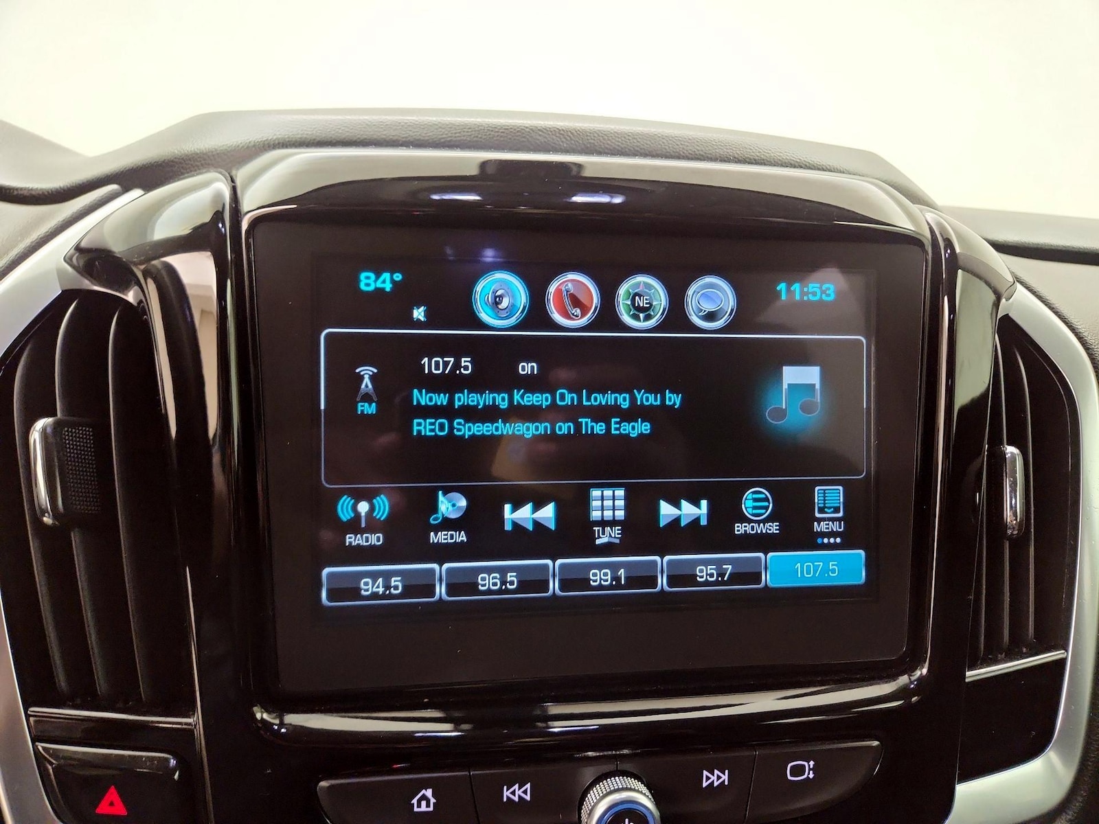 2019 Chevrolet Traverse 1LT - Photo 16