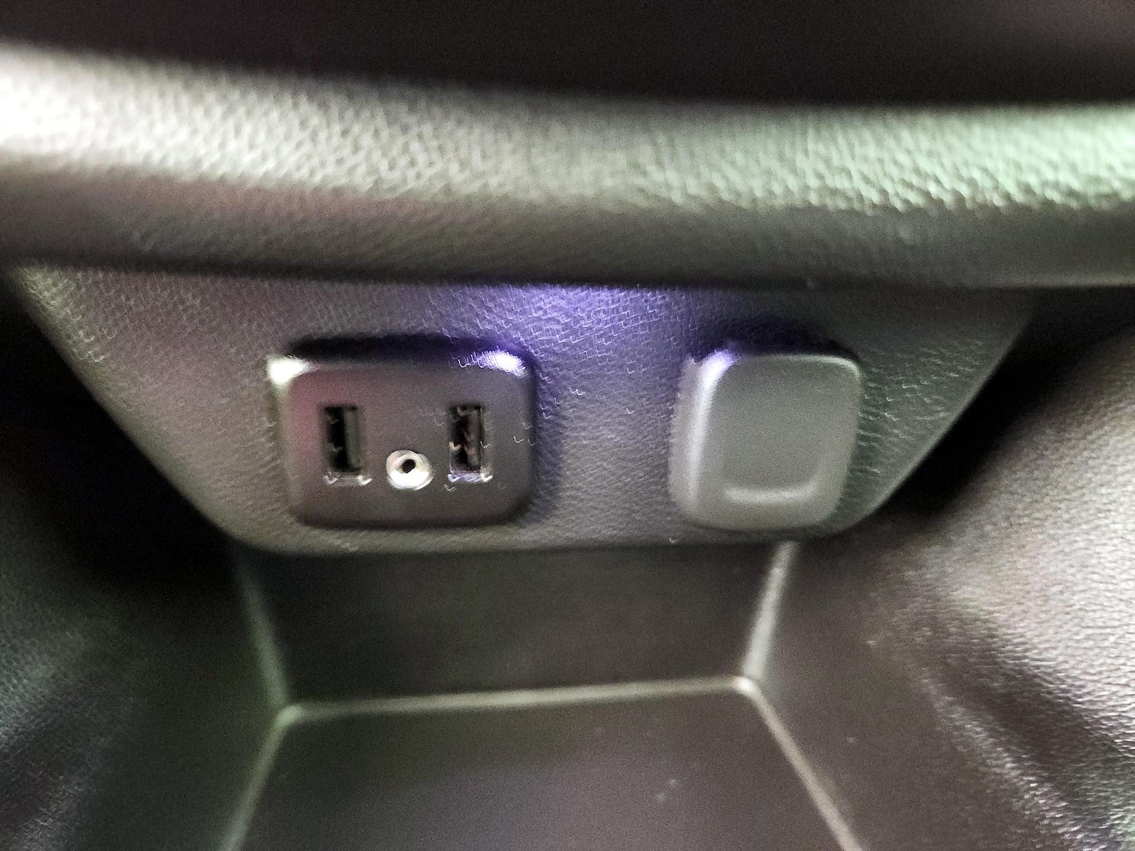 2019 Chevrolet Traverse 1LT - Photo 19