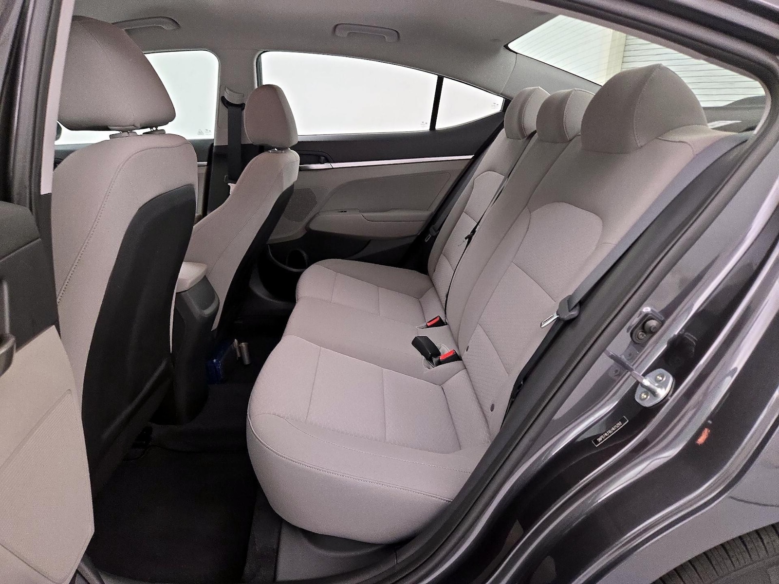 2020 Hyundai Elantra SE - Photo 20