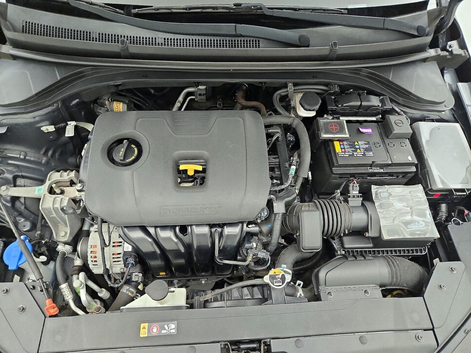 2020 Hyundai Elantra SE - Photo 22