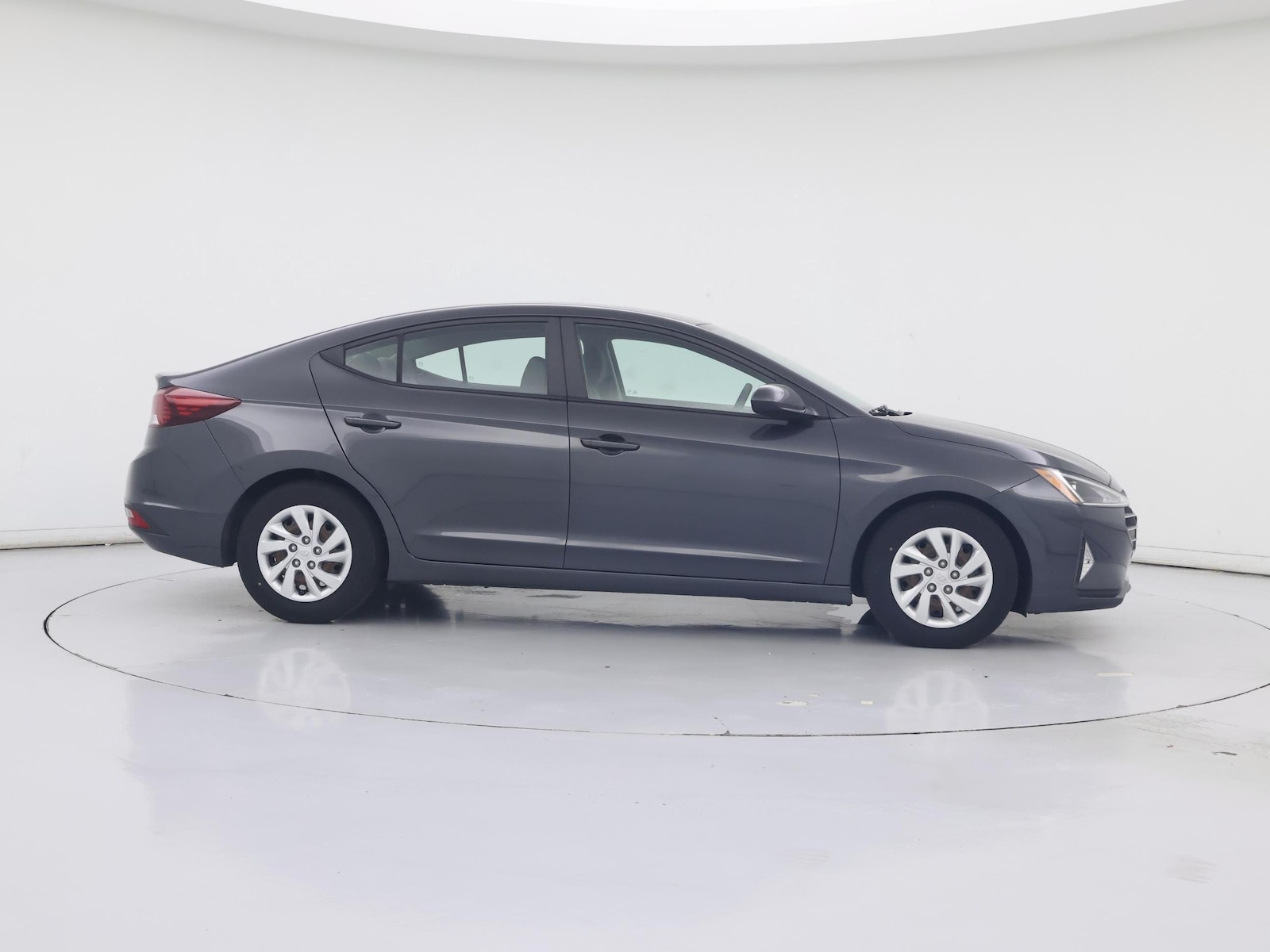 2020 Hyundai Elantra SE - Photo 8