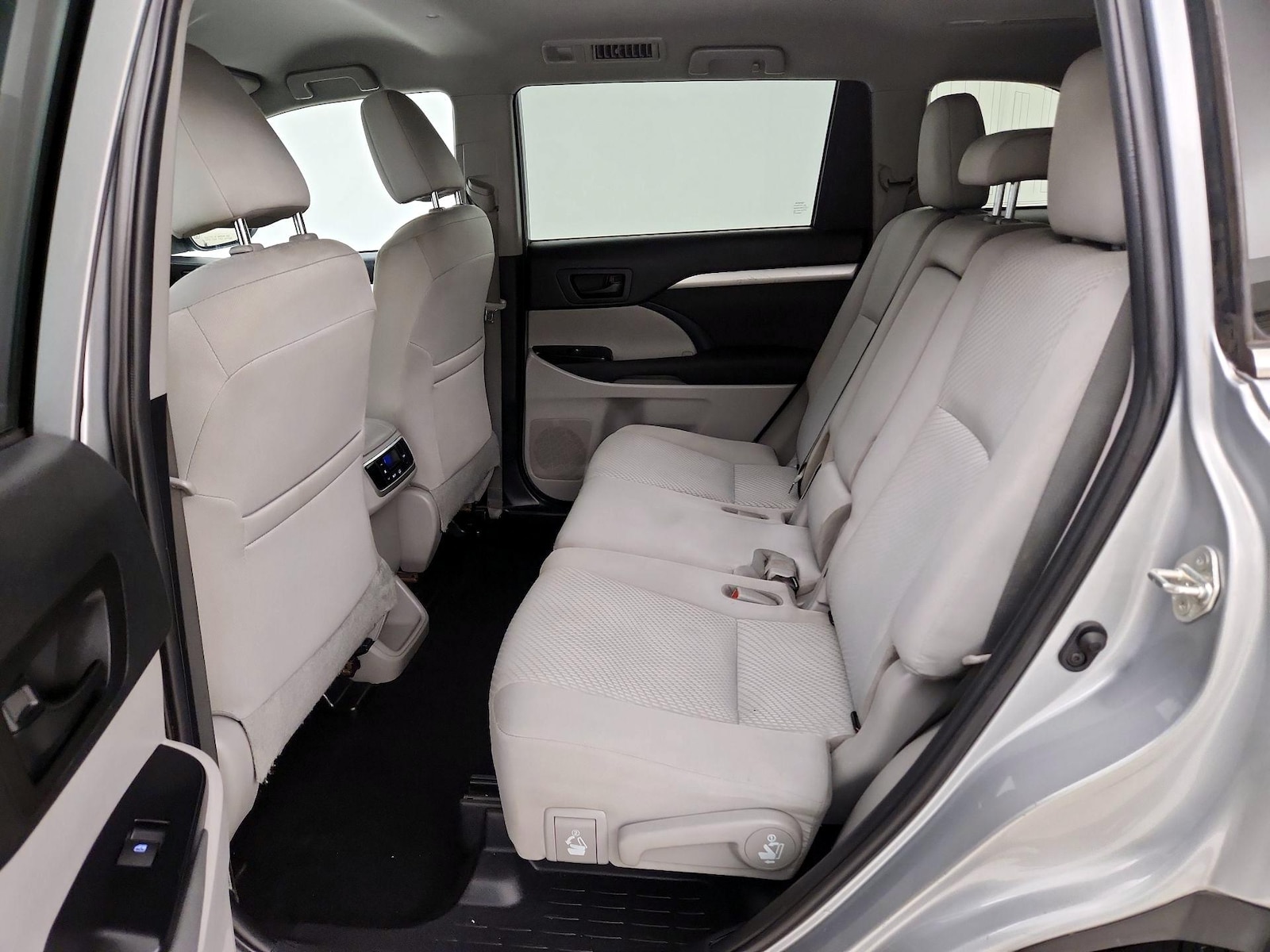Rear Air Conditioning