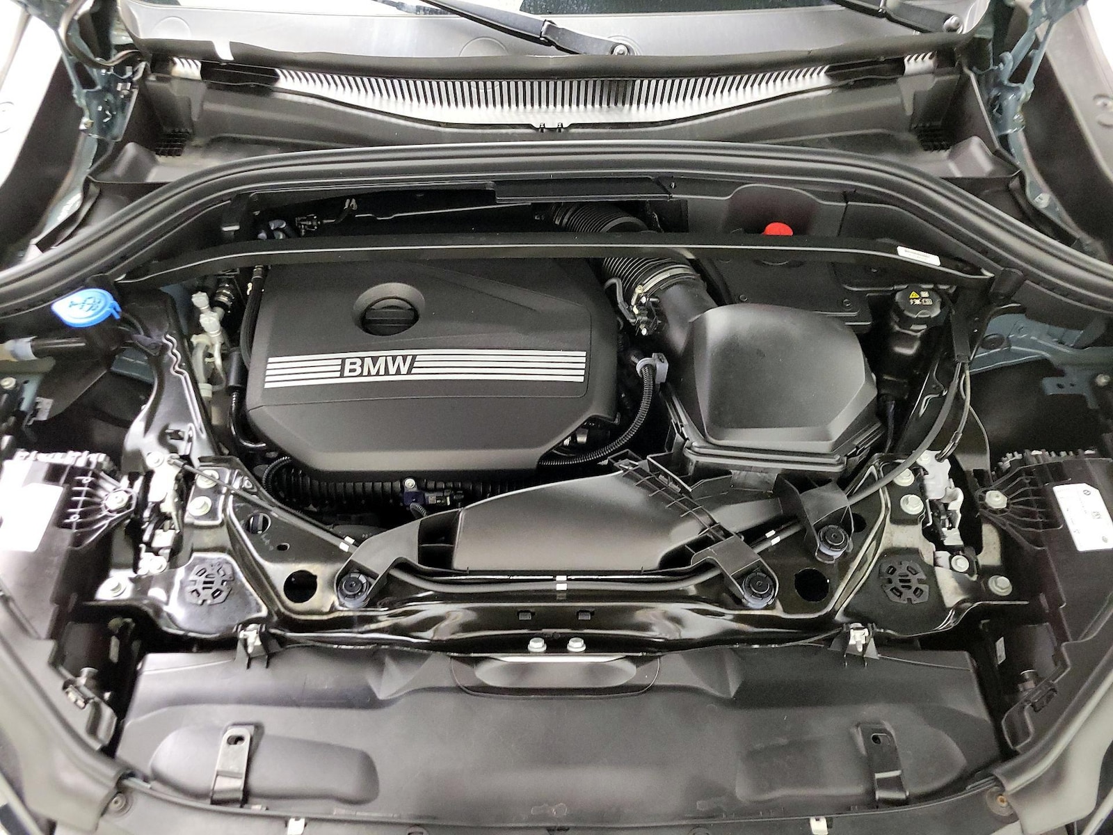 2024 BMW X2 28i - Photo 24