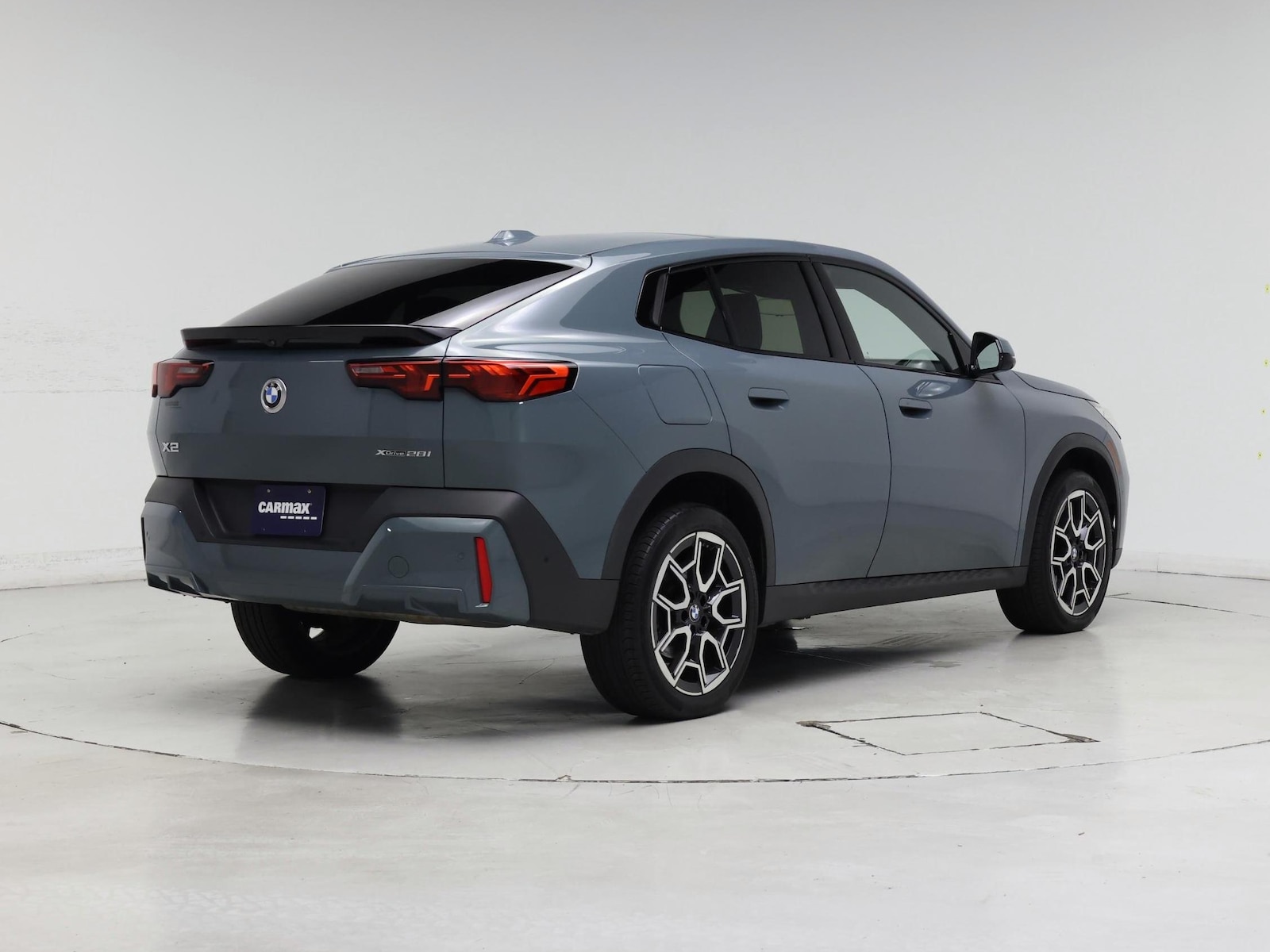 2024 BMW X2 28i - Photo 9