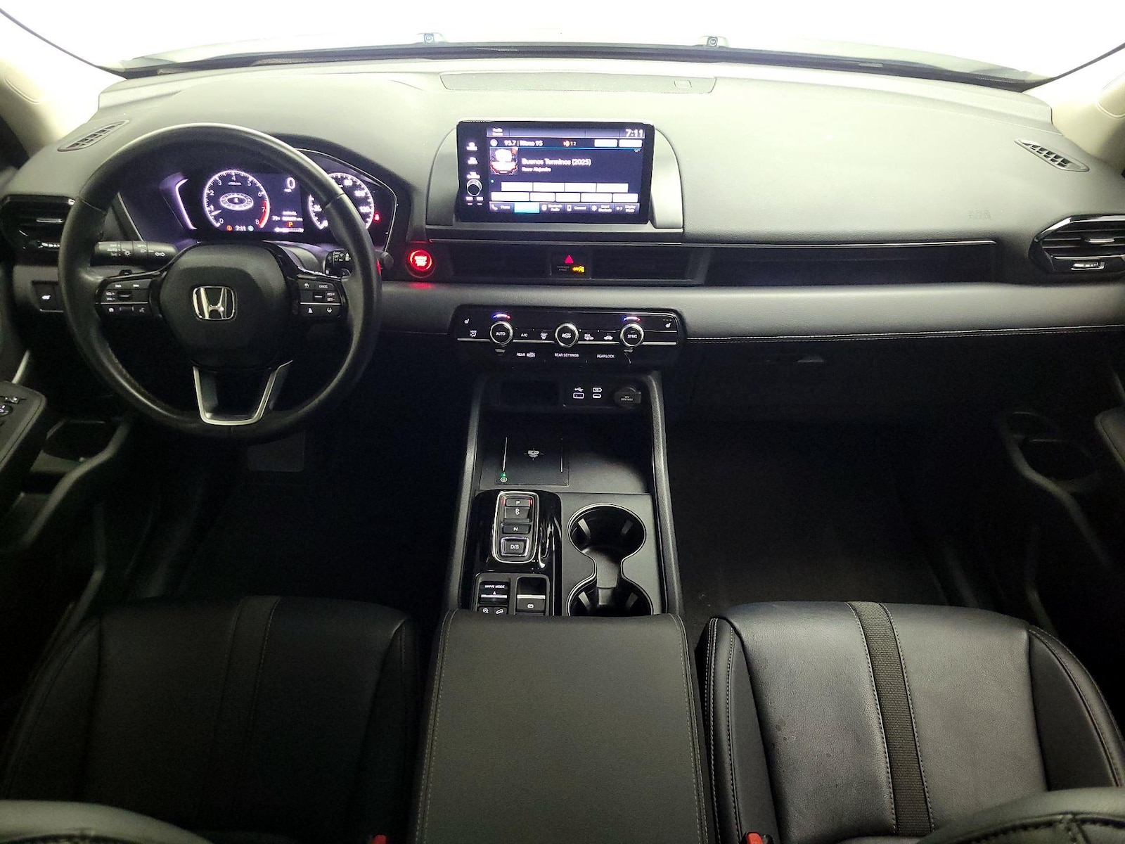 Photo 10