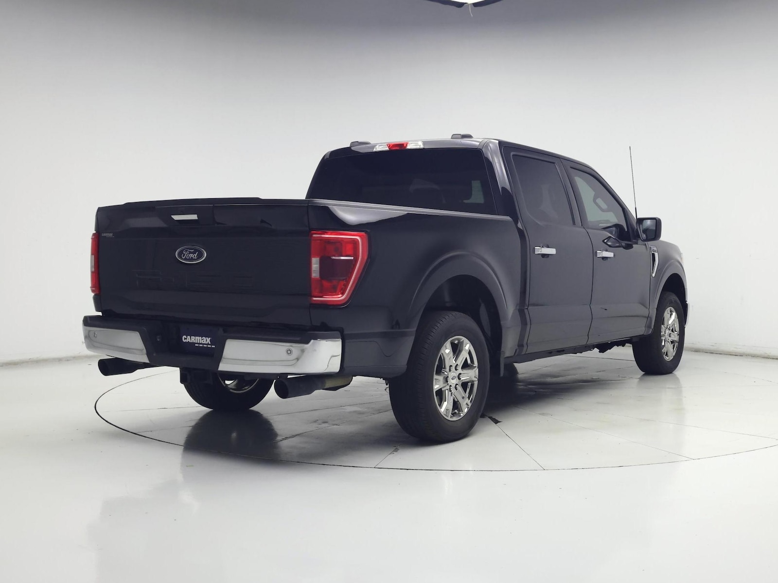 2023 Ford F-150 XLT - Photo 9