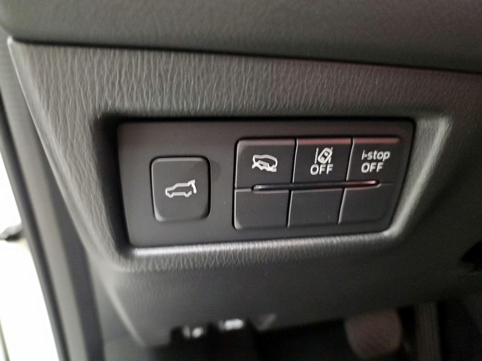 2025 Mazda CX-5 S Preferred package - Photo 14