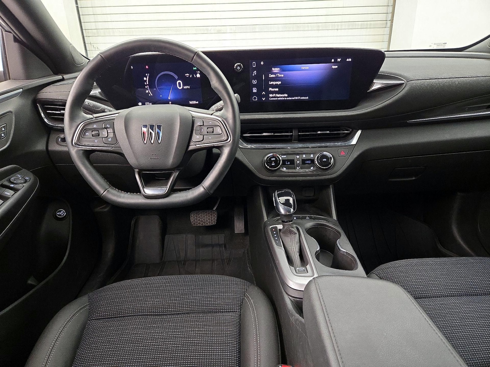 2025 Buick Envista Preferred - Photo 10