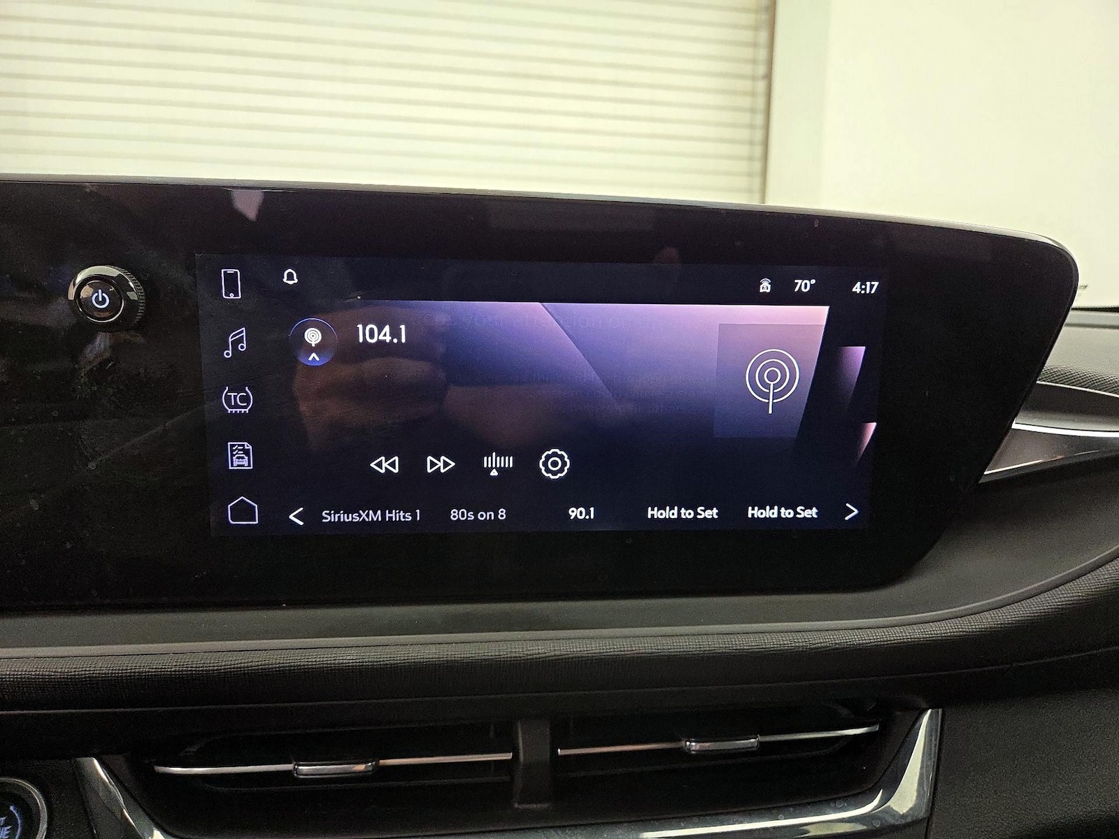 2025 Buick Envista Preferred - Photo 16