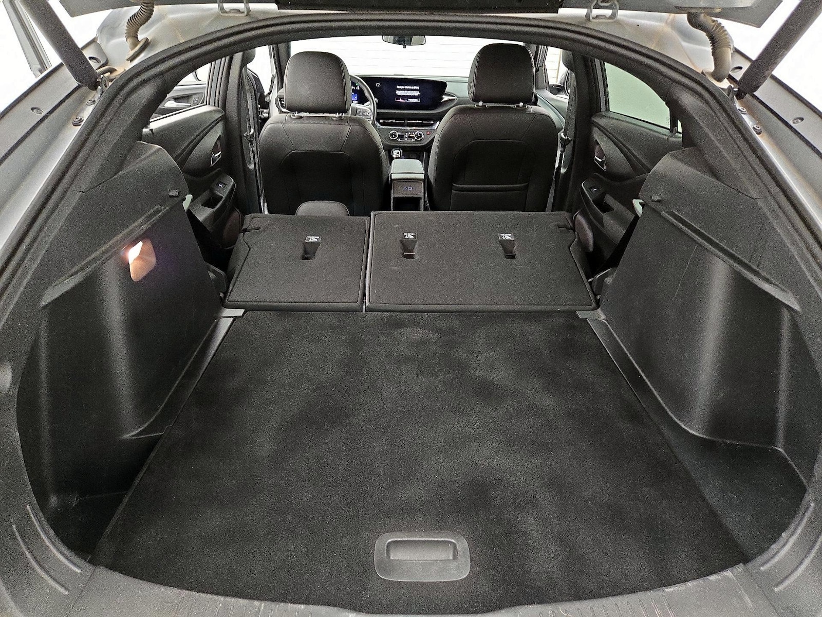 2025 Buick Envista Preferred - Photo 22