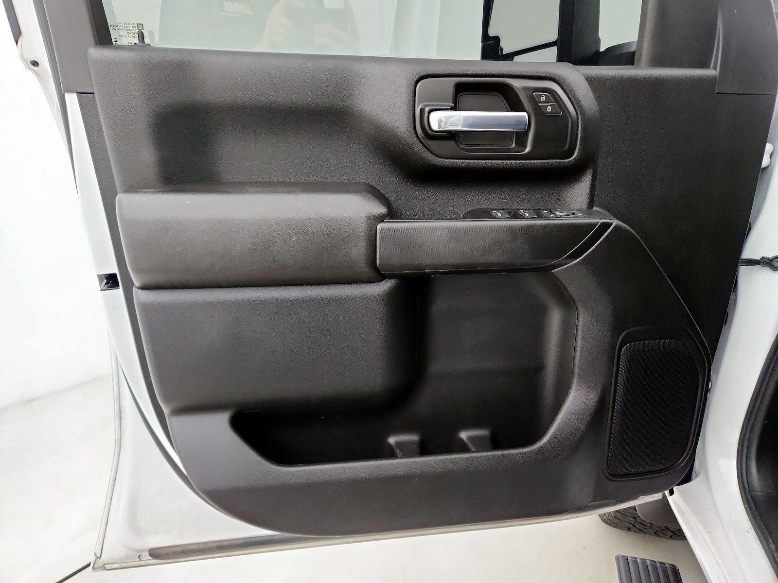 2025 Chevrolet Silverado 2500HD Custom - Photo 13