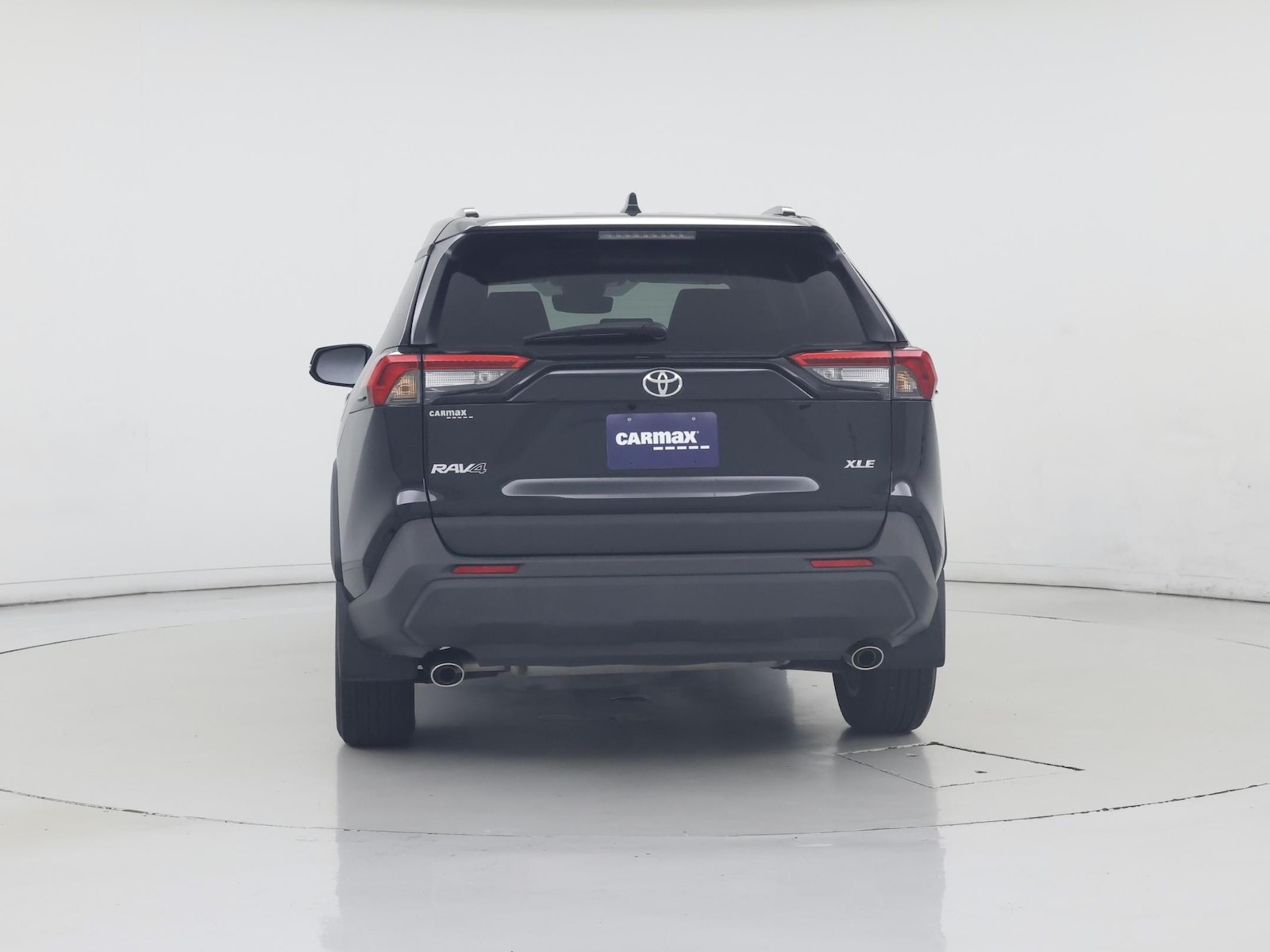 2022 Toyota RAV4 XLE - Photo 7