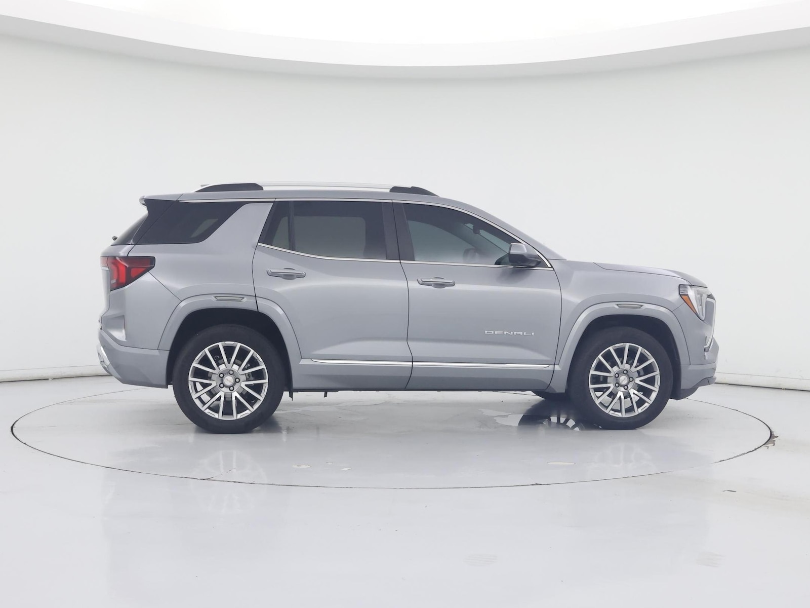 2026 GMC Terrain Denali - Photo 8