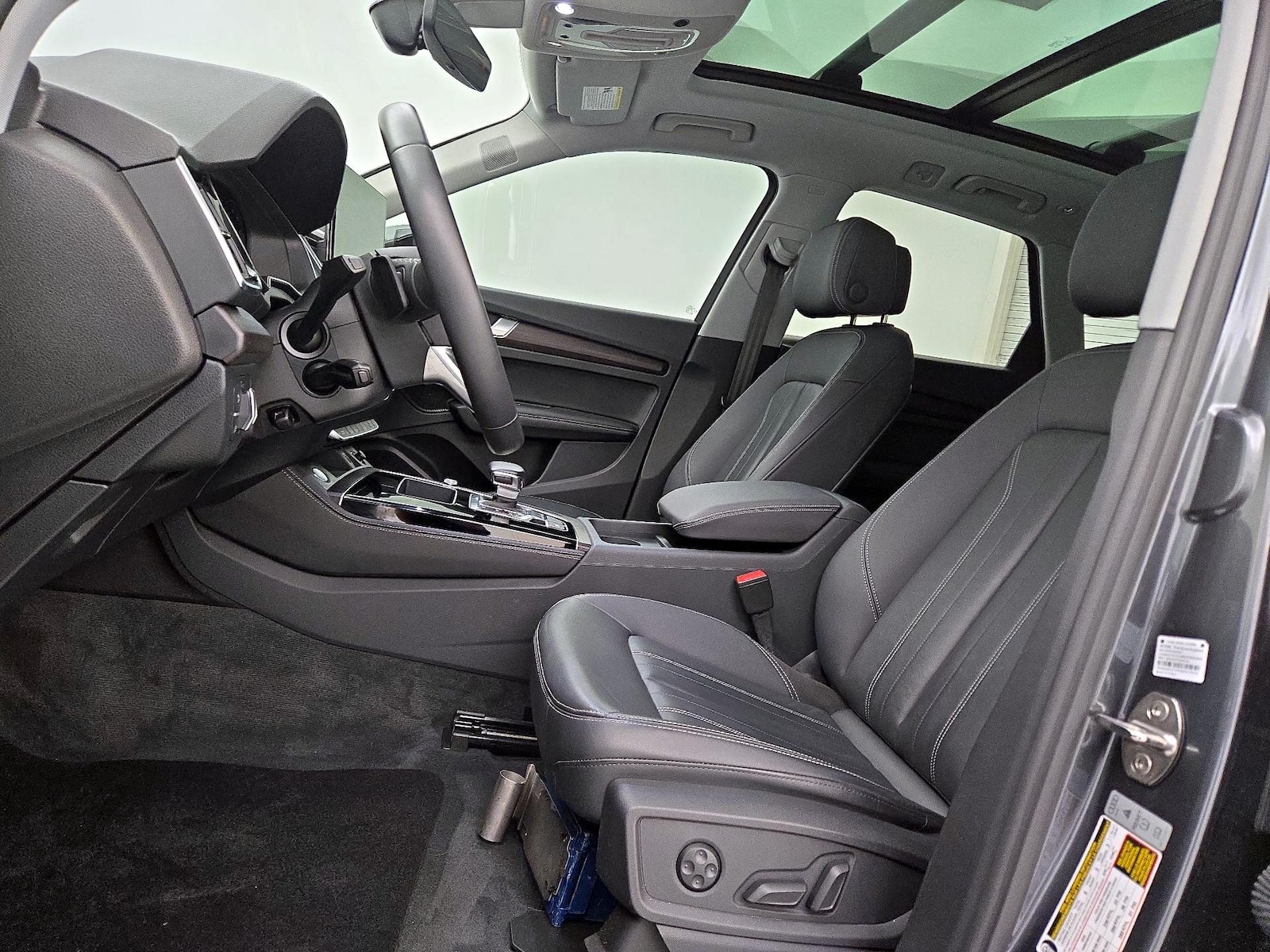2023 Audi Q5 Premium Plus - Photo 12