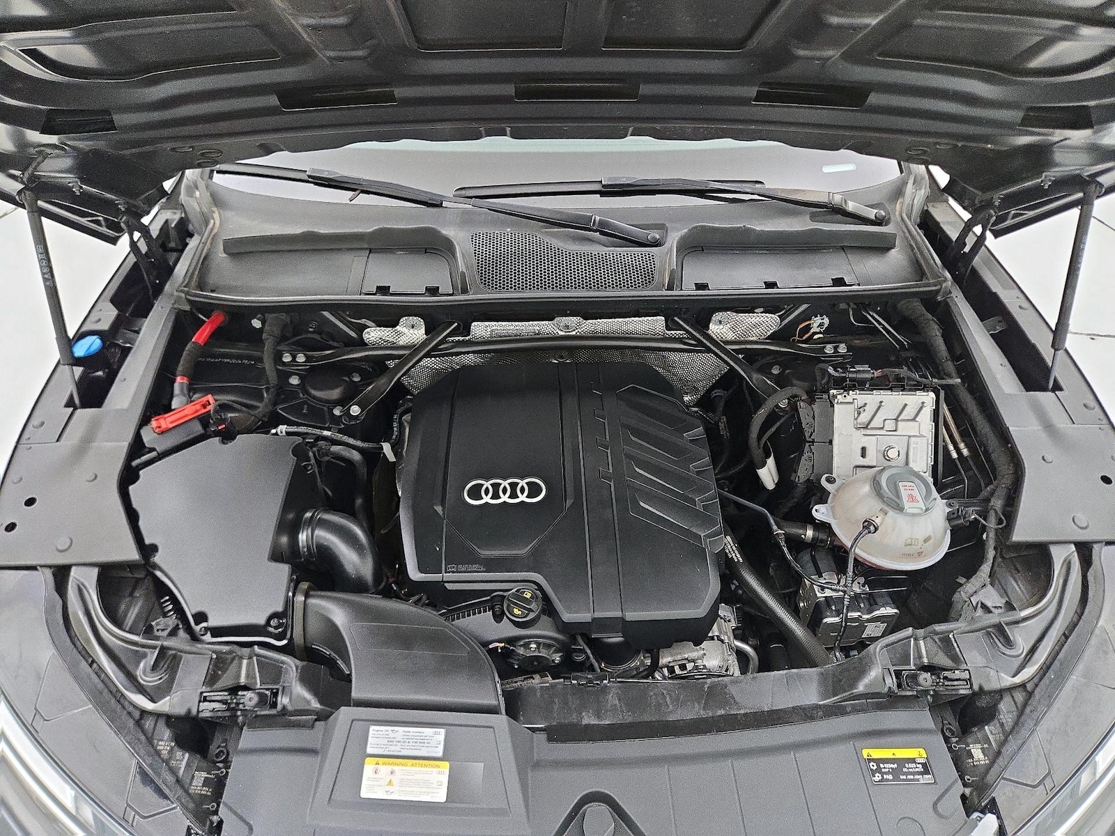 2023 Audi Q5 Premium Plus - Photo 24