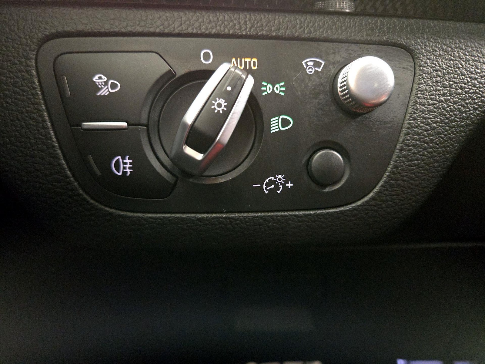 2023 Audi SQ5 Prestige - Photo 14